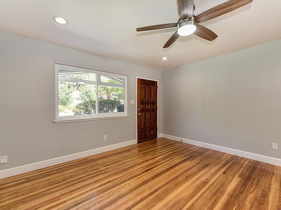 4th image of 3645 Hollister Ave