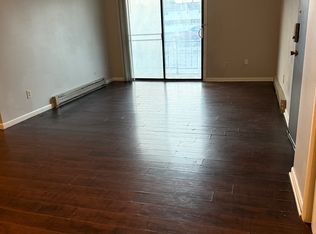 243 S Durkin Dr APT 18, Springfield, IL 62704