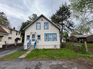 3 Tulip St, Schenectady, NY 12306