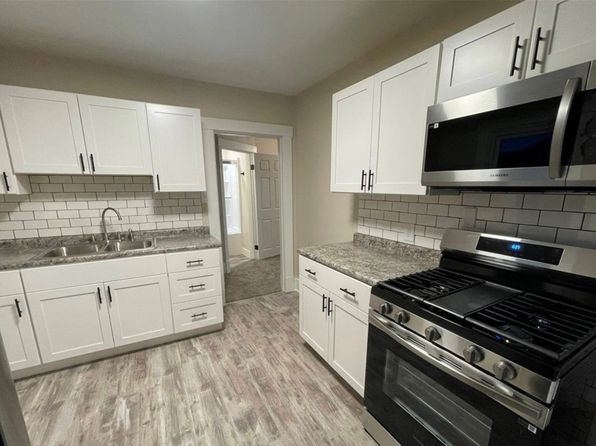 863 5th Ave Floor 2