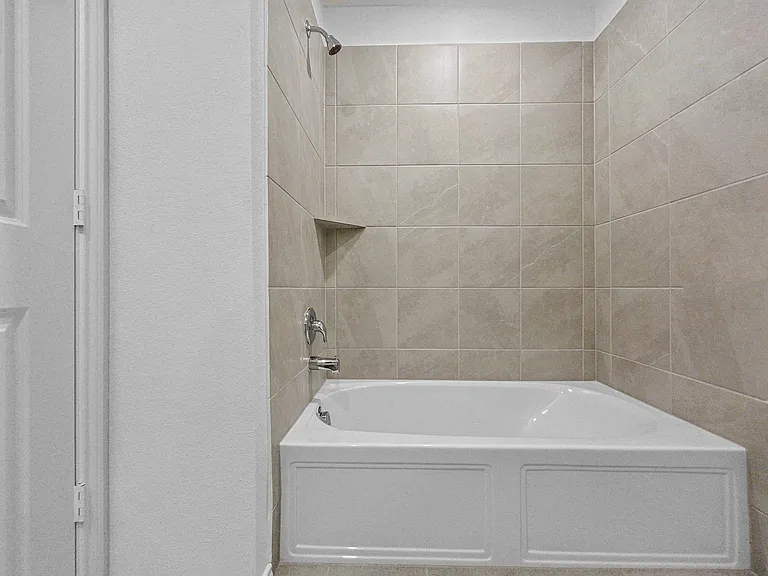 2521 Bunkerton Dr — Photo 11