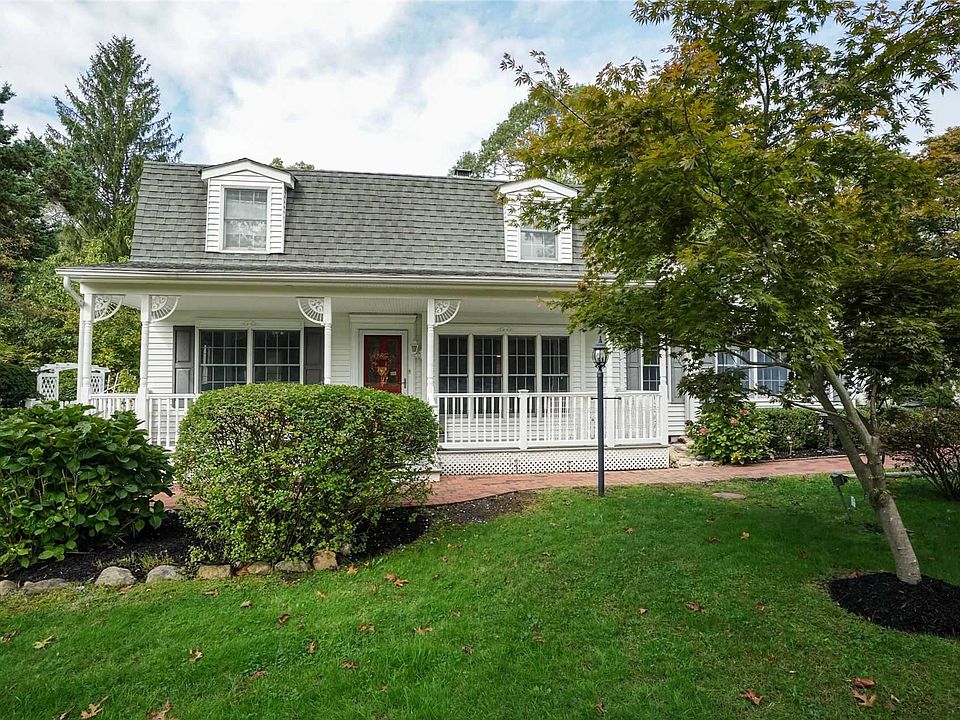 121 Quaker Path, Stony Brook, NY 11790 Zillow