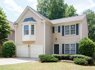 964 Wenham Ln, Lawrenceville, GA 30044