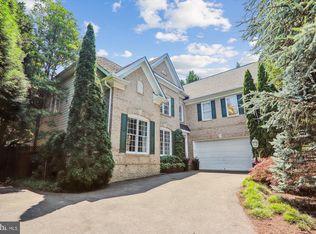 5502 Spruce Tree Ave, Bethesda, MD 20814