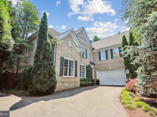 5502 Spruce Tree Ave, Bethesda, MD 20814