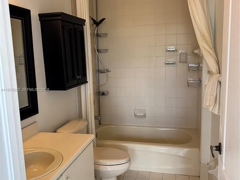 17660 NW 73rd Ave #206-3 — Photo 7