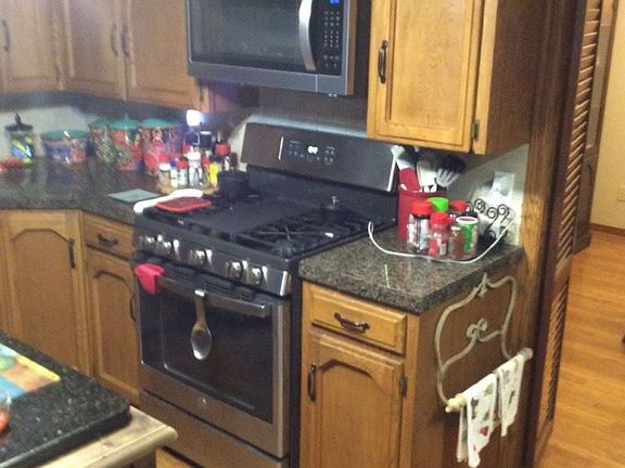 3rd image of 6 Pecan Dr