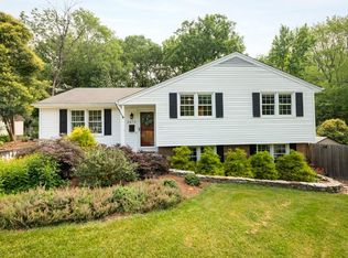 2612 Shady Lawn Dr, Greensboro, NC 27408