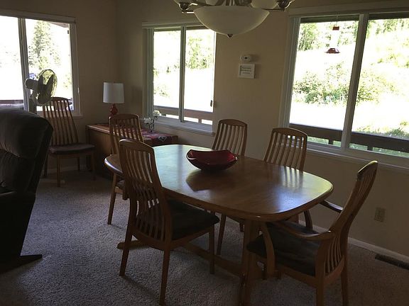 5th image of 4022 Willow Way