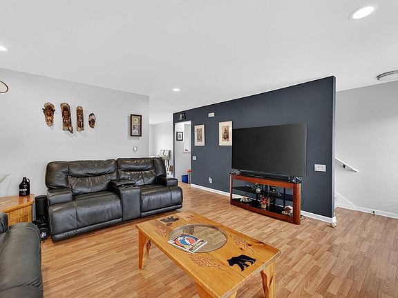 3rd image of 1813 Conservation Place
