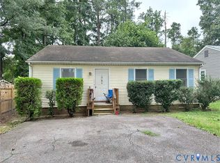 138 Lakeside Dr, Colonial Heights, VA 23834