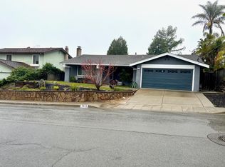 5810 Shadow Ridge Dr, Castro Valley, CA 94552