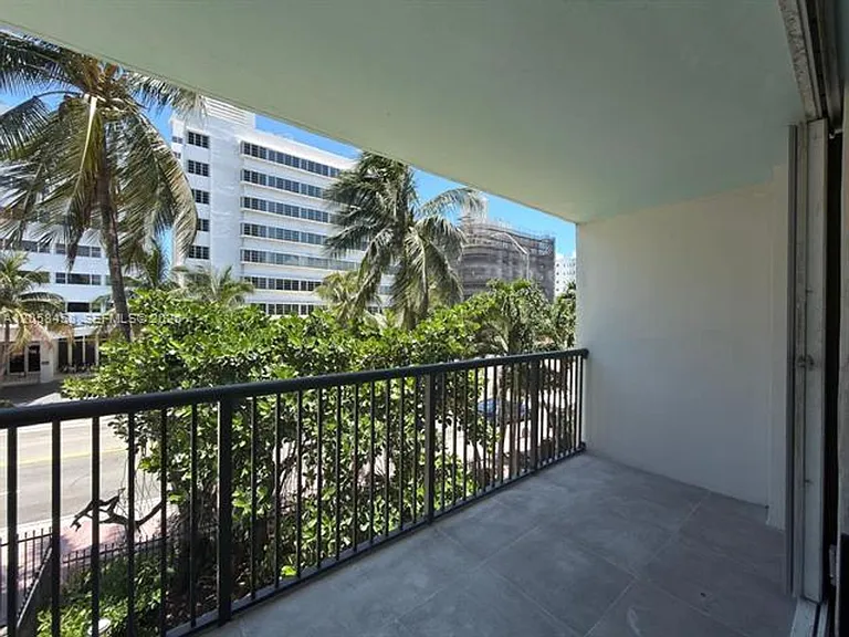 1800 Collins Avenue Cu #3H — Photo 25
