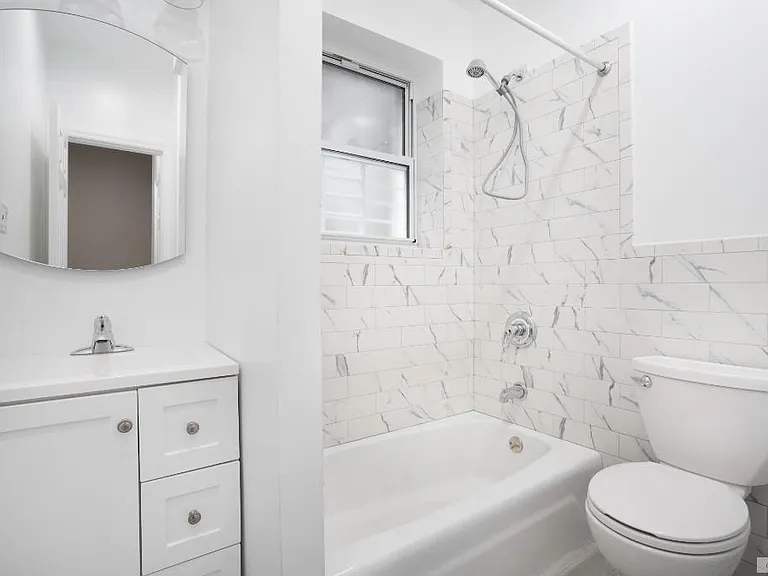 245 W 113th St #3D — Photo 9