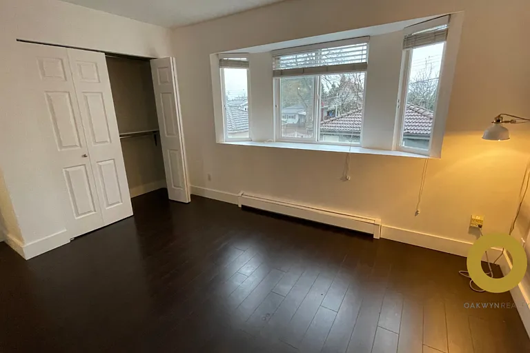 857 E 27th Ave #1A — Photo 11