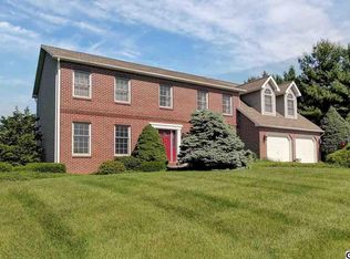 6375 N Huntsmen Dr, Harrisburg, PA 17111