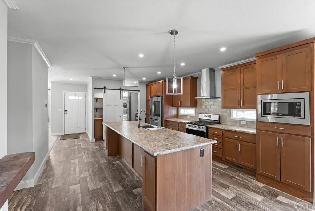 129 E Byrd Dr, Pueblo West, CO - View 5