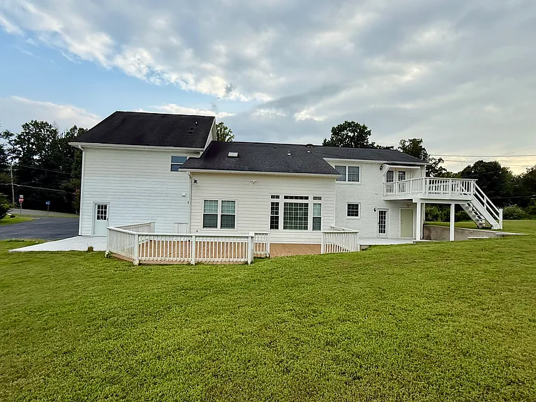 10828 Miller Rd — Photo 11