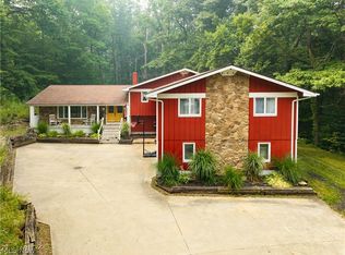 2124 Hinckley Hills Rd, Hinckley, OH 44233