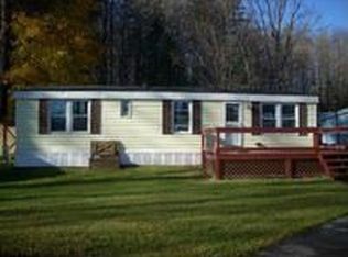 26 Lakewood Cir, Pittsfield, MA 01201