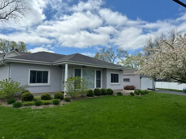 941 41st St, Downers Grove, IL 60515