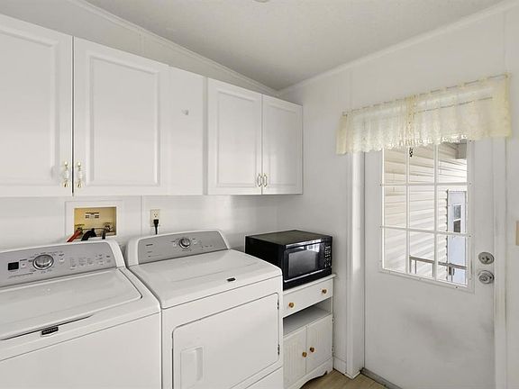 3rd image of 8414 Castle Garden Rd