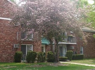 56 Townsend St APT D25, Abington, MA 02351