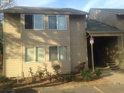 1030 Park Ave APT D6, Woodburn, OR, 97071