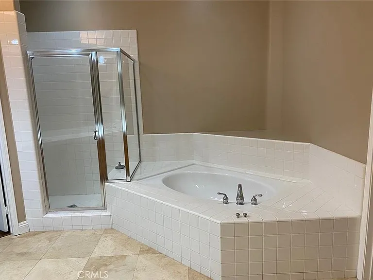 357 S San Vicente Ln — Photo 17