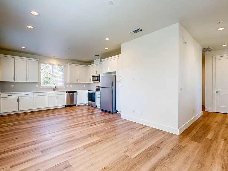 4739 Ima Ln — Photo 6