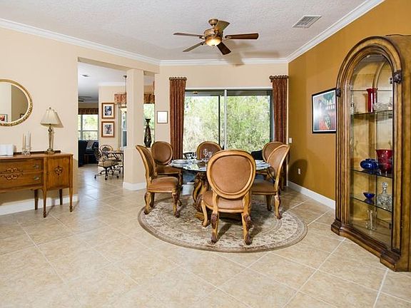 4th image of 155 Vista Dr