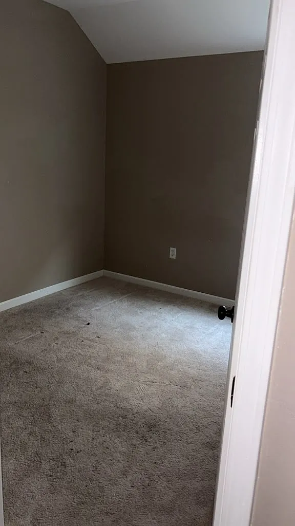 3 bed, 1250 sqft, $1,600 — Photo 4