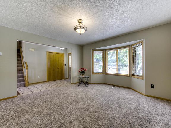 4th image of 9212 Woodhall Bay N