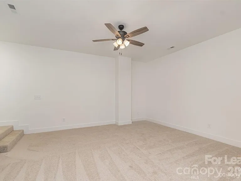 195 Vee Ave SW — Photo 18