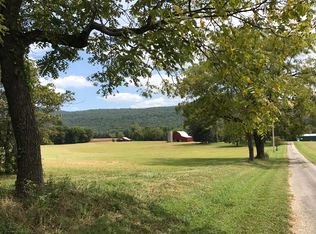 Walnut Grove Rd, Pelham, TN 37366