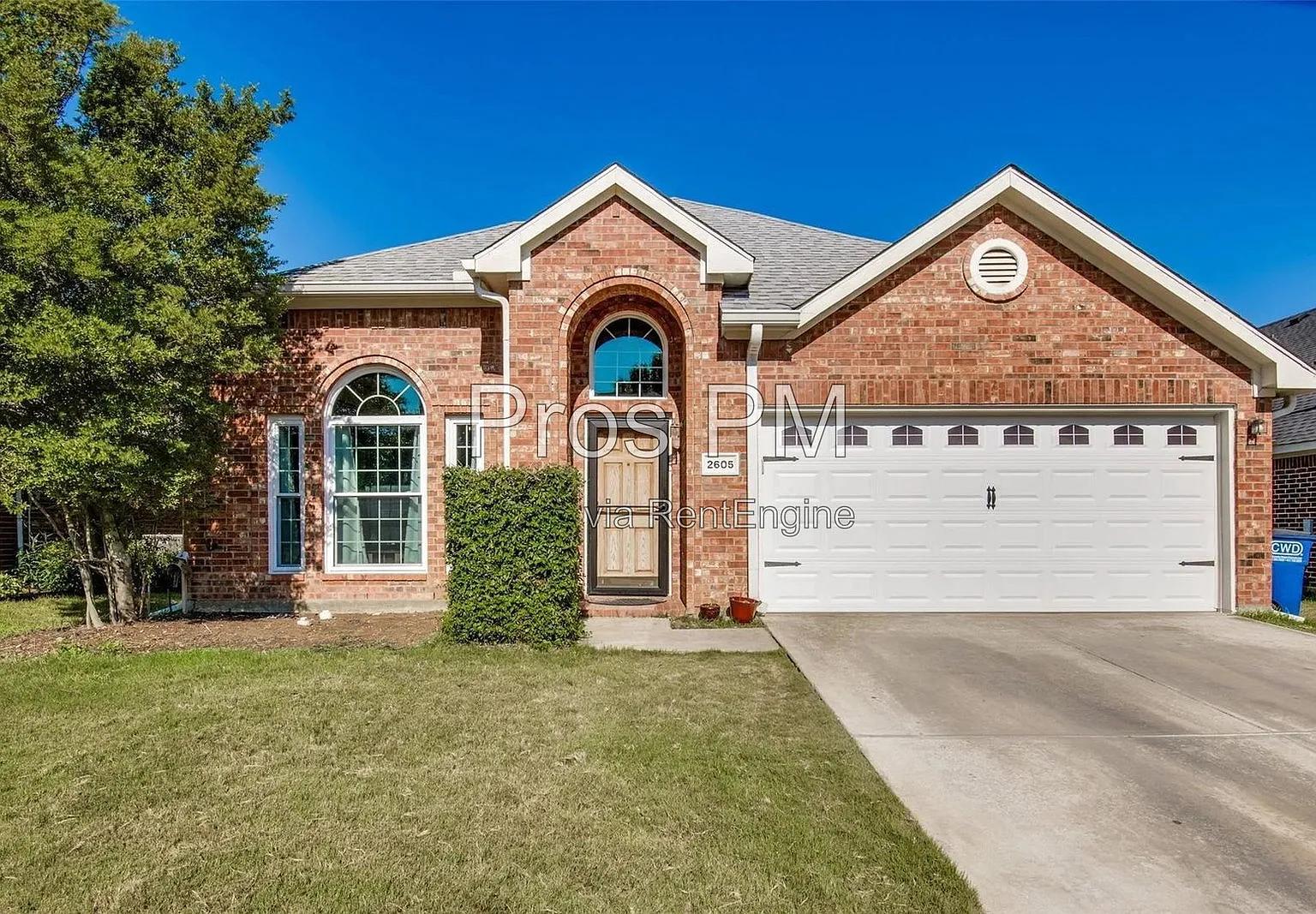 4 bed, 2.0 bath, 2231 sqft, $2,550 — Photo 1