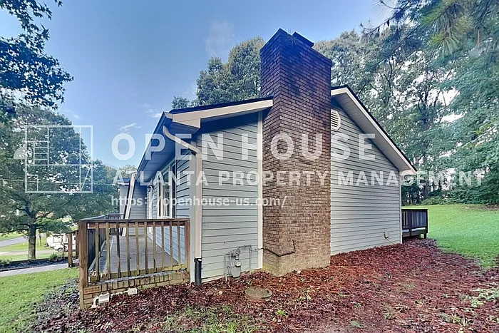 6659 Kellogg Dr — Photo 16