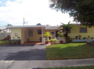 421 NW 72nd Ter, Hollywood, FL 33024