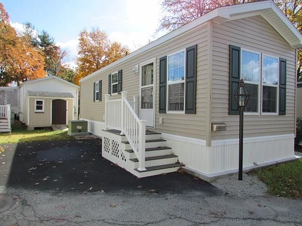 1st image of 25 Cynthia Cir