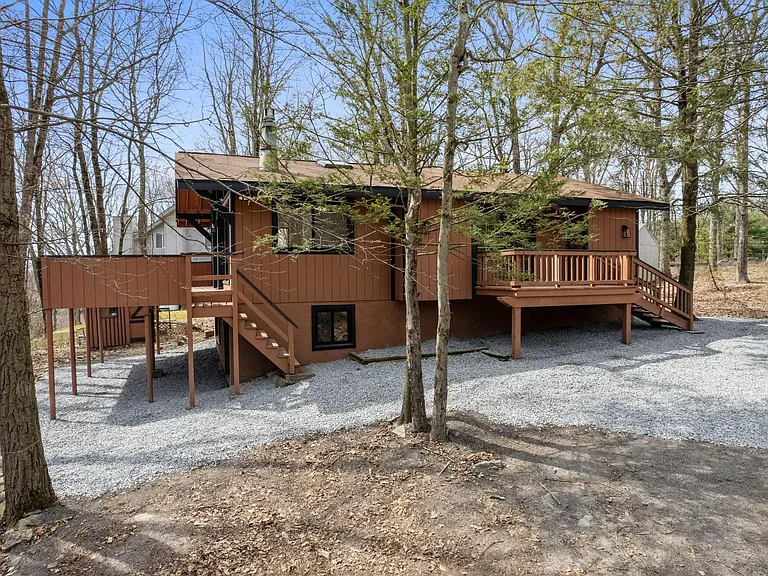 530 Maple Ridge Dr — Photo 6