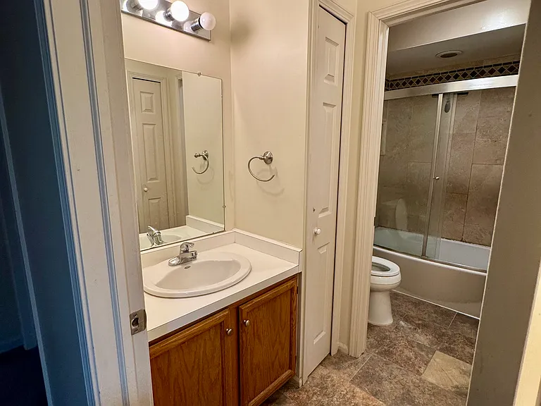 1825 Latimer Dr — Photo 69