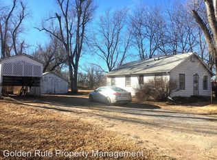 1107 W 2nd Ave, Hutchinson, KS 67501
