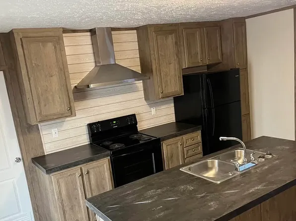 28537 Jackie Gordon Rd, Albany, LA 70711