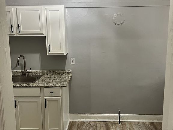 4th image of 6751 S Chappel Ave APT 2
