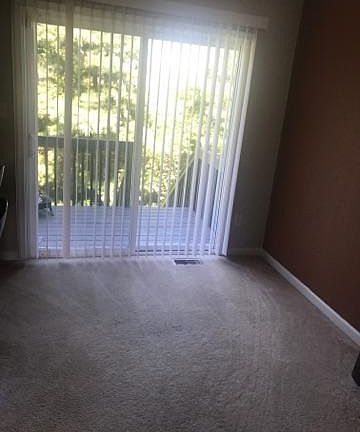 3rd image of 407 Caribou Ln #407