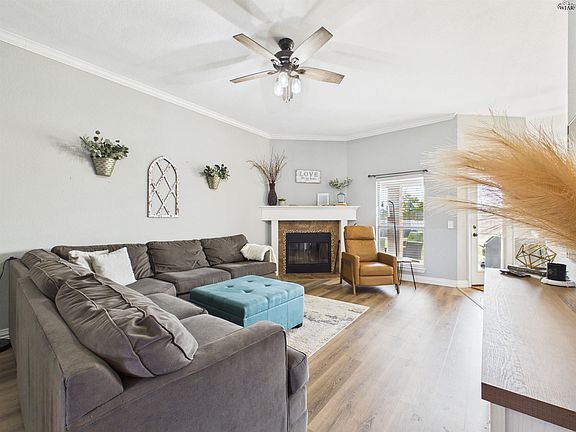 4th image of 4921 Olivia Ln