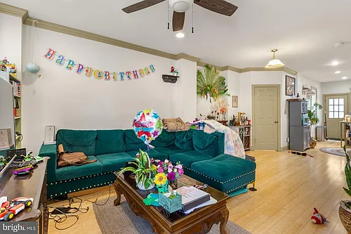 139 Davis St Photo 1