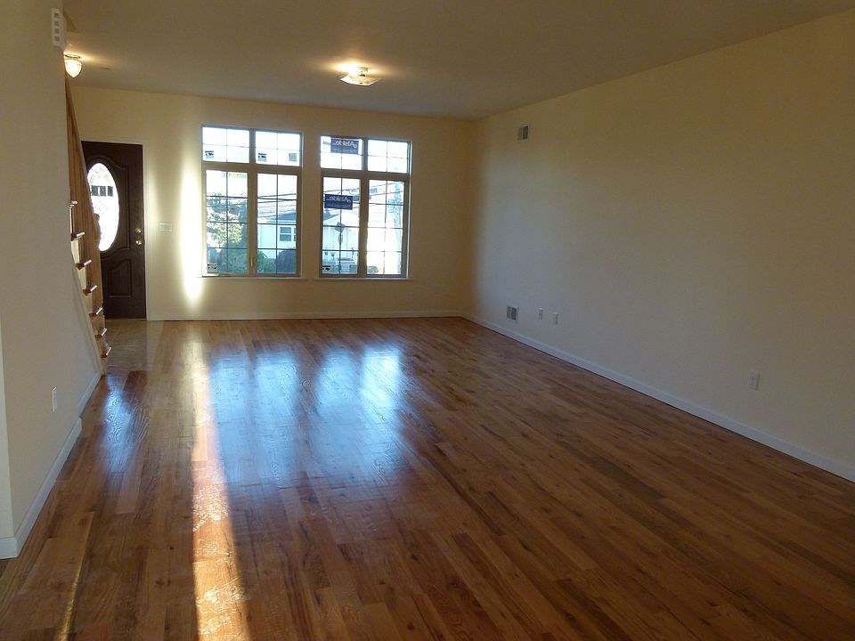 452 Bradley Ave, Staten Island, NY 10314 Zillow