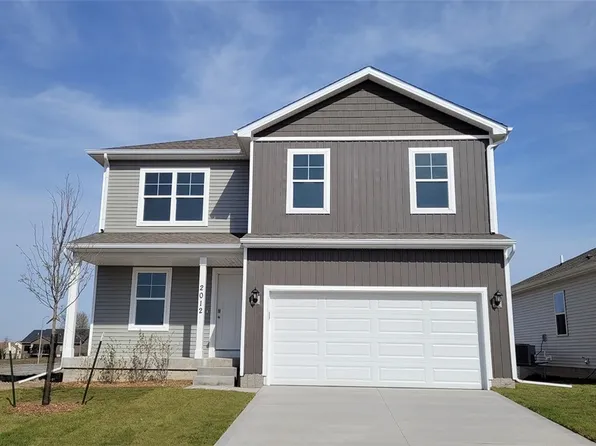 2011 N 7th St, Indianola, IA 50125