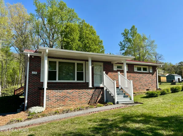 219 Evergreen St, Harriman, TN 37748